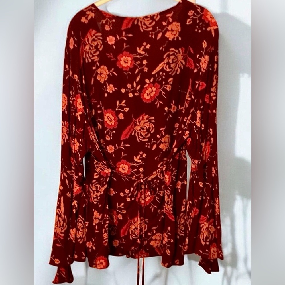 Vintage Button Front Tie Back V-neck Bell Sleeve Tunic Venezia Jeans